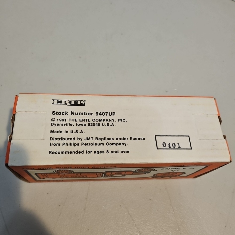 Vintage ERTL Phillips 66 1931 Hawkeye Tanker Bank 1/34 Scale NEW! 1991 - Picture 3 of 10